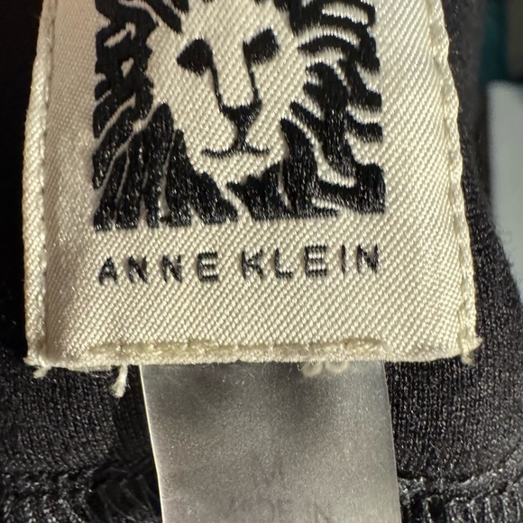 Anne Klein Black Stretch Skinny Pants - Picture 5 of 7